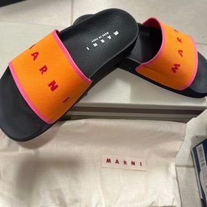 Marni rubber pool sandals
